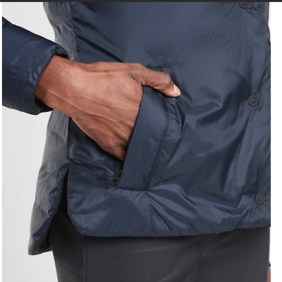 NWT ATHLETA Pulse Reversible Down Jacket - Picture 5 of 6